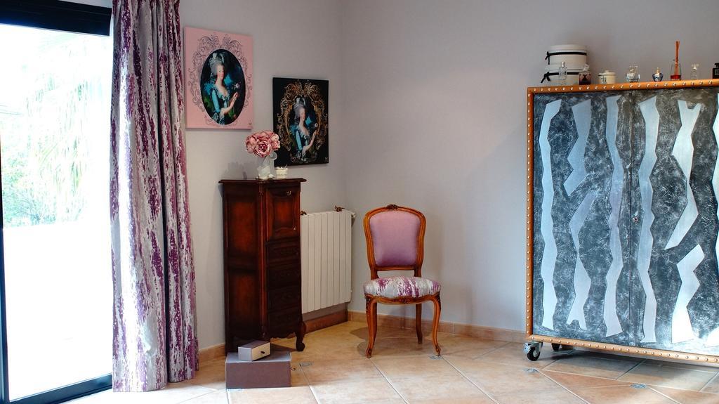 La Villa Blanche Sanary-sur-Mer Bilik gambar