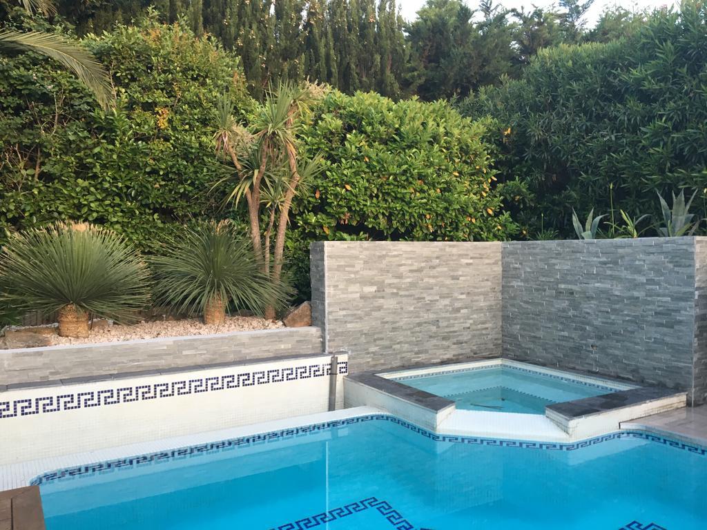 La Villa Blanche Sanary-sur-Mer Luaran gambar